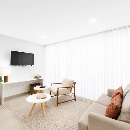 Big Waves Retreat - By Nest&co * Nazaré